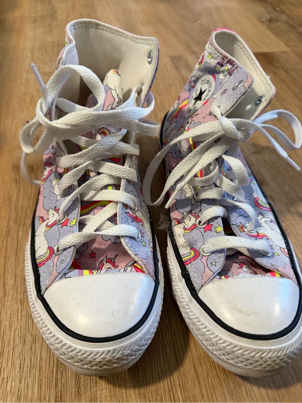 Converse Chuck Taylor High Tops Unicorn Rainbow Print | Youth 5.5 (Womens 7)